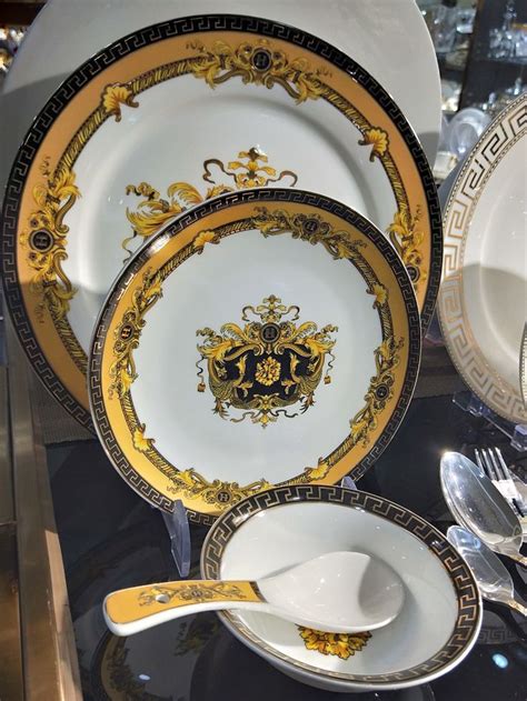 hermes plate collection|very expensive dining set Hermes.